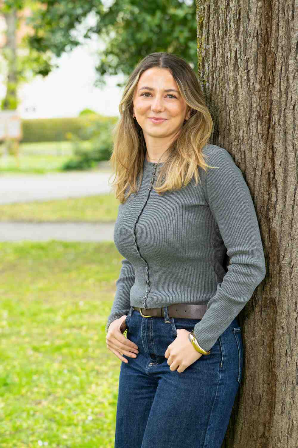  Nana Macht